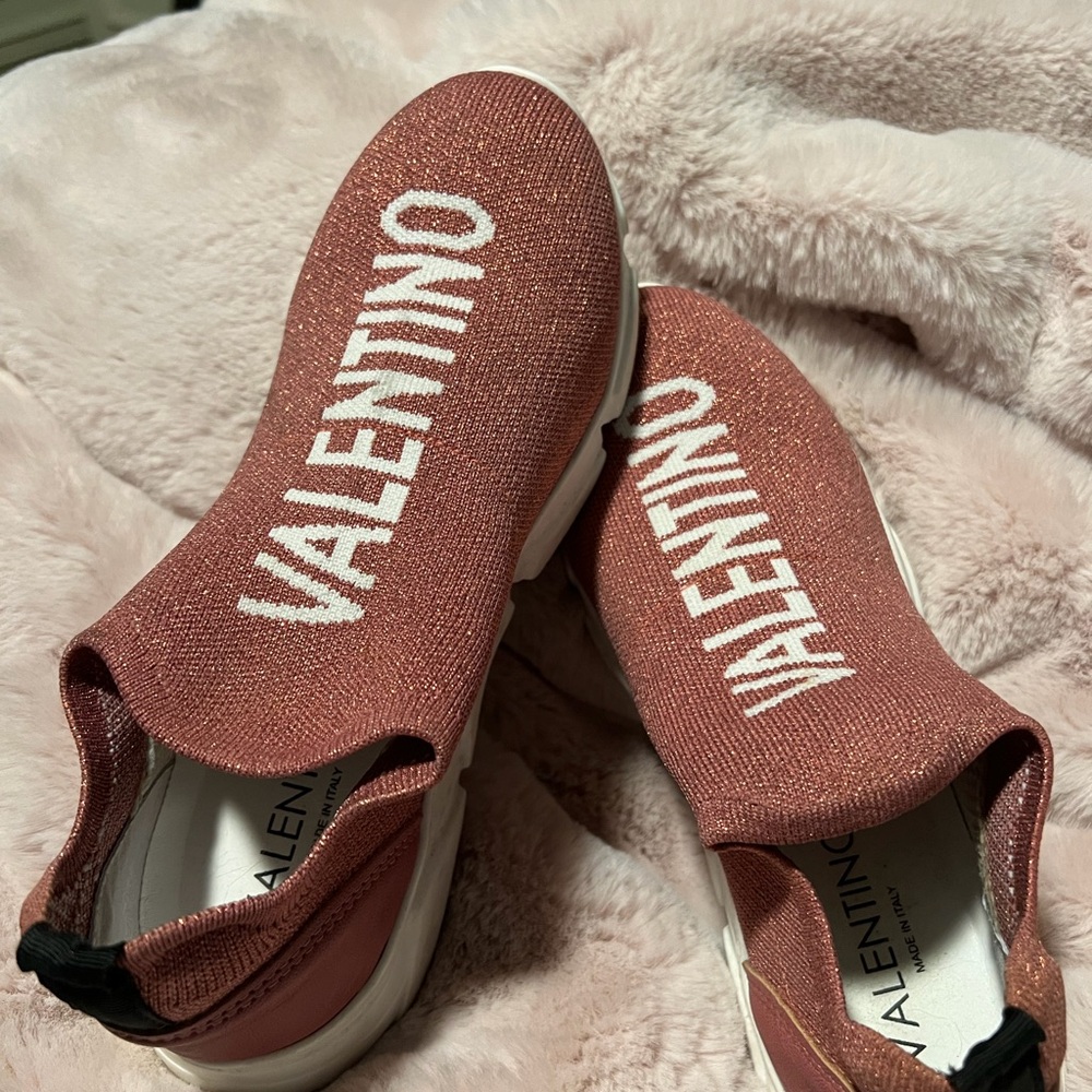 Valentino 💯 Authentic Women's Rose Slip-On Sneakers